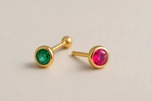 Brincos ponto colorido pequeno ouro 18k para segundo furo